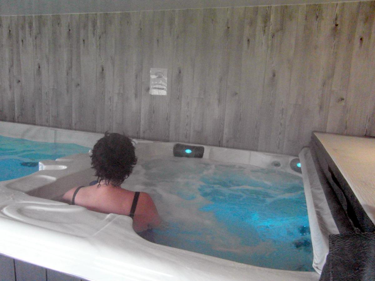 Amazing Cottage With Private Indoor Swim Pool And Hot Tub Grantown-on-Spey Eksteriør billede