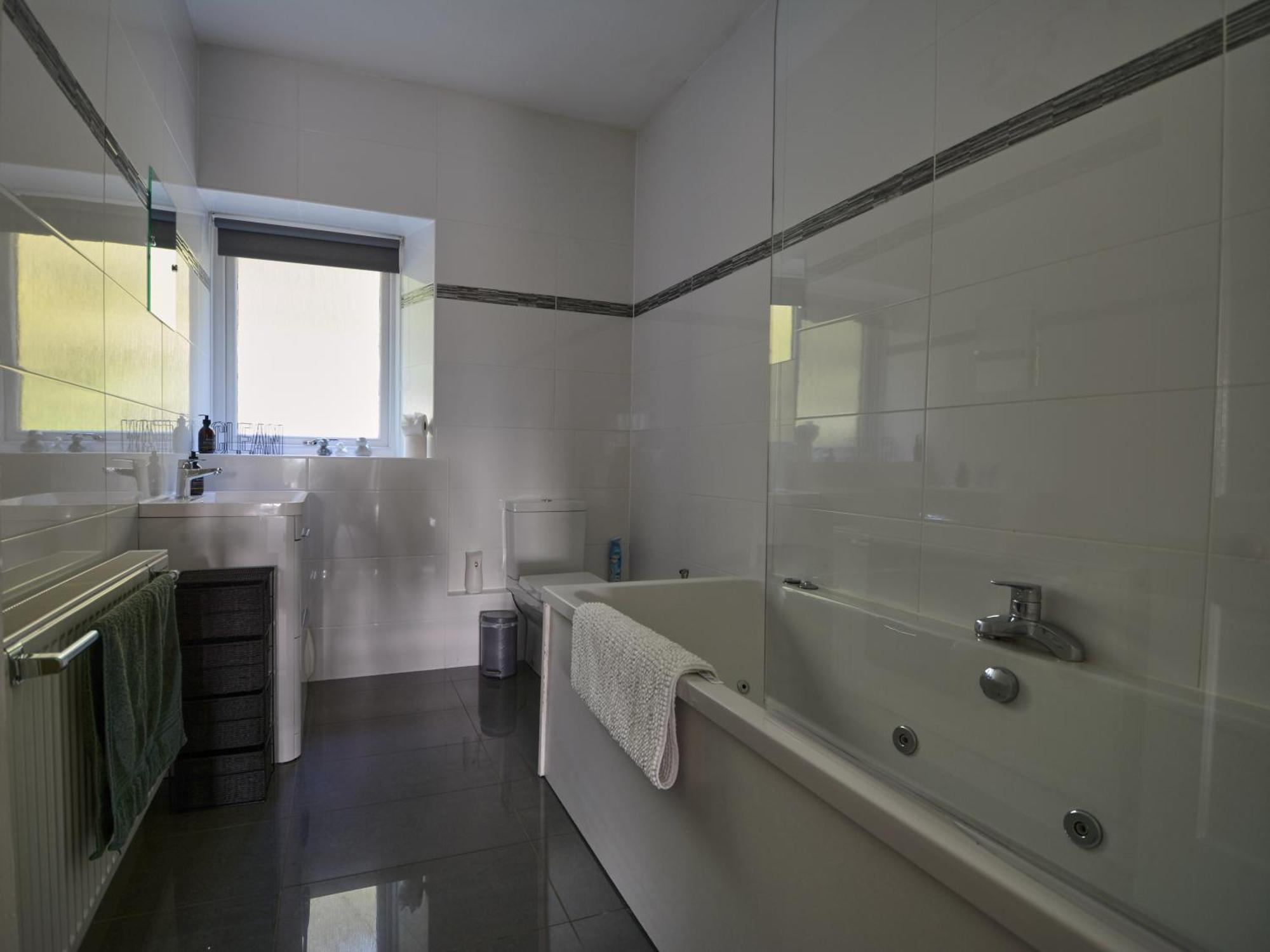 Amazing Cottage With Private Indoor Swim Pool And Hot Tub Grantown-on-Spey Eksteriør billede